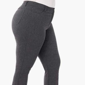 Rekucci Curvy Woman Plus Size 5 Pocket Straight Leg Pant w/Zipper and pockets